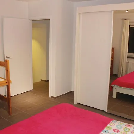 *xxxiv * Oostende