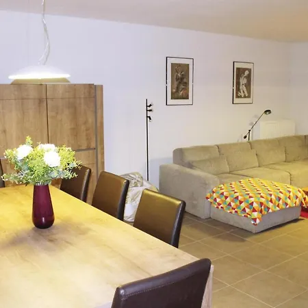 *xxxiv * Appartement *